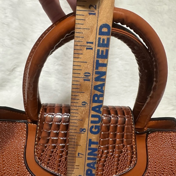 Purse - Picture 7 of 10